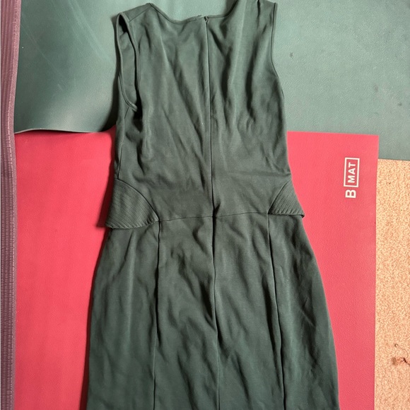 Theory Green Peplum Dress Size 4 - Picture 3 of 3